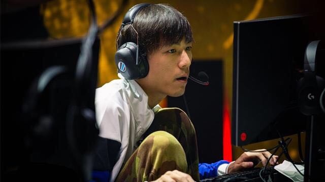 正携手共创 正携手共创